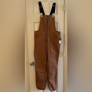 NEW with tags, Wild fable women’s brown overalls, size M